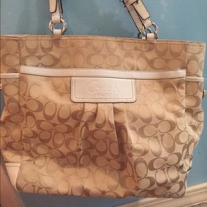 Coach tote brand new