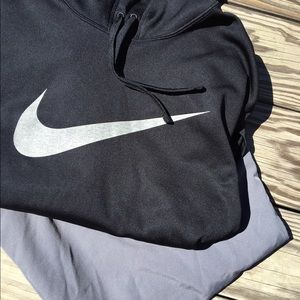 NIKE THERMA-FIT HOODIE
