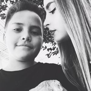 Meet your Posher, Esna