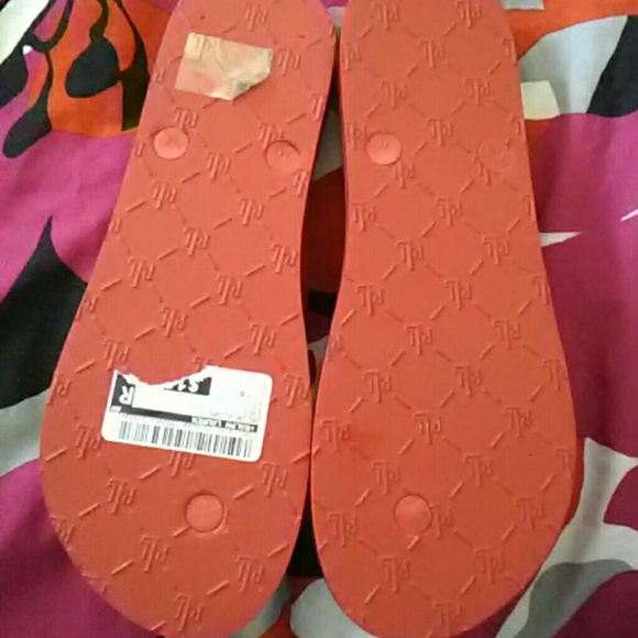 Lauren Ralph Lauren flip flops - Picture 2 of 2