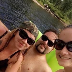 Meet your Posher, Lacey