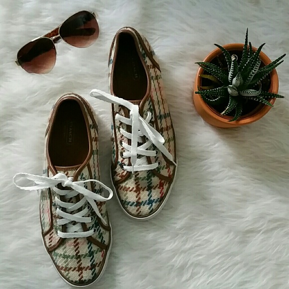 Coach Shoes - Coach tennis shoes