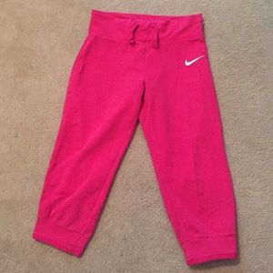 Nike Dri Fit Capris