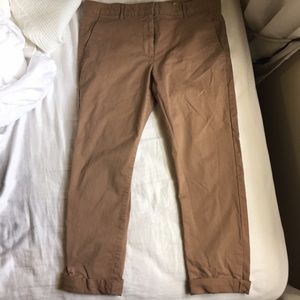 Gap boyfriend khaki chinos