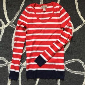 Red/white striped sweater w navy band bottom