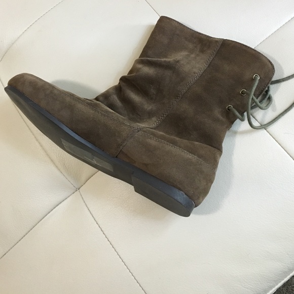 Brown Lace-Up Slouchy Boots - Picture 2 of 2