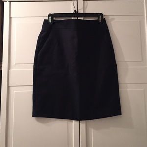 Navy banana republic skinny cut skirt