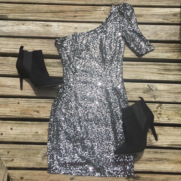 Stunning one shoulder sequin dress