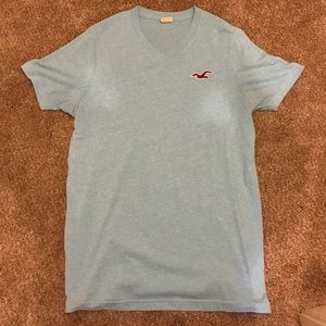 Hollister tee