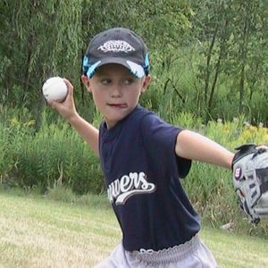 Meet your Posher, Ethan