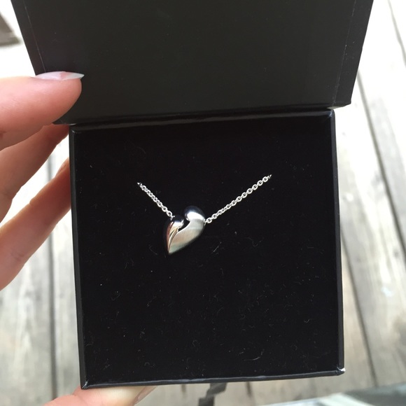 Heart necklace - Picture 1 of 2