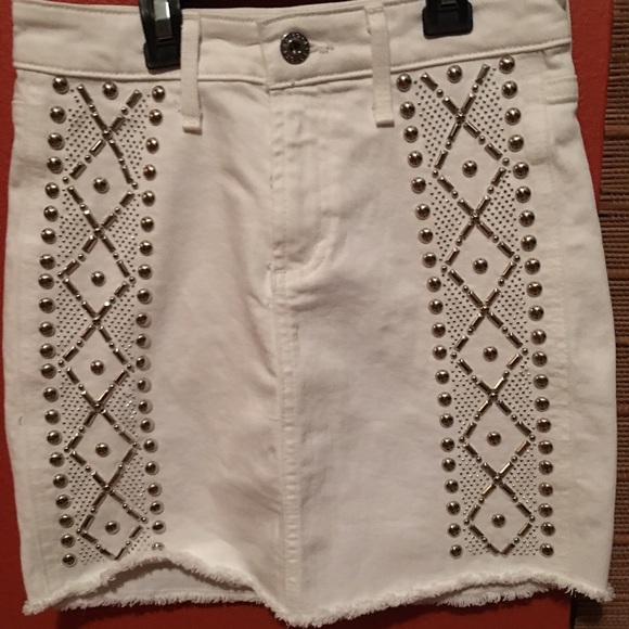 White denim, Cher coulter skirt