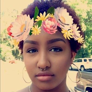 Meet your Posher, Raquel