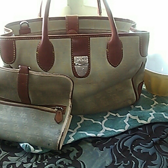 Dooney and Bourke wallet and purse