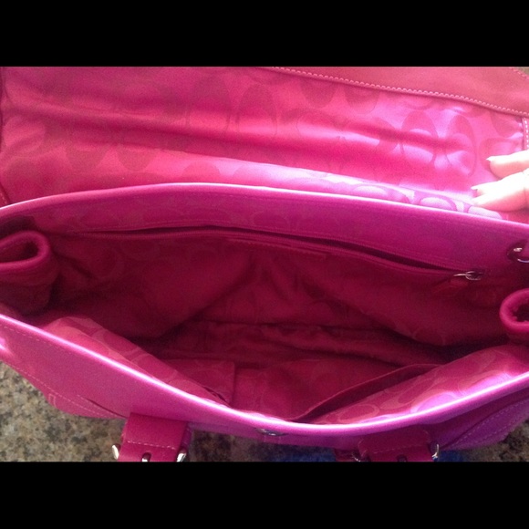 Coach Pink leather handbag - Picture 2 of 6