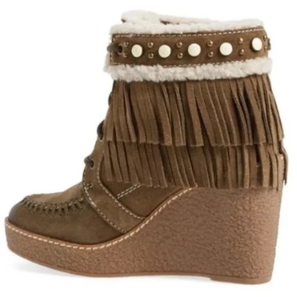 NEW Sam Edelman Kemper Fringe Suede Wedge Booties - Picture 2 of 4