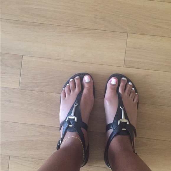 Black sandal