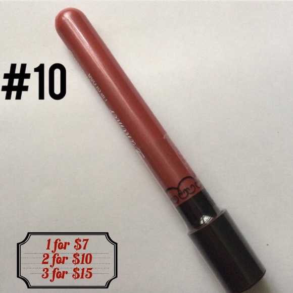 🆕Matte long lasting lipstick