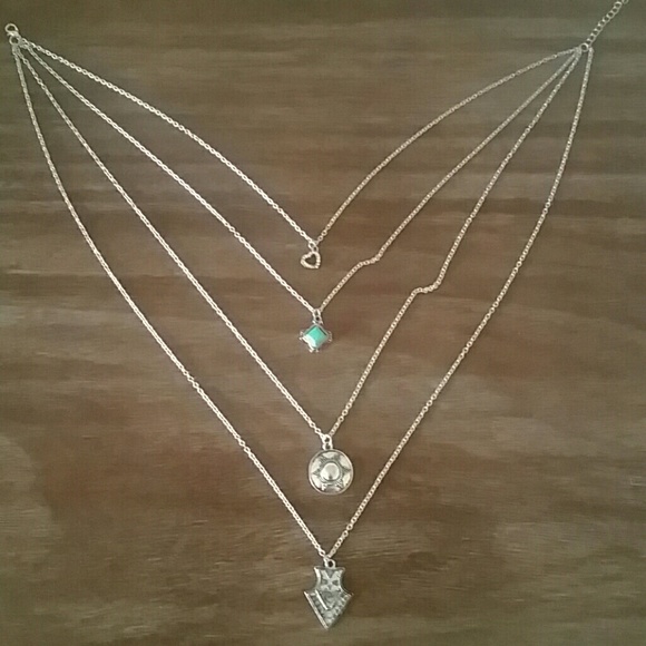 Boho 4 piece necklace - Picture 3 of 4