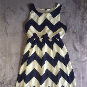 Chevron navy/cream maxi dress