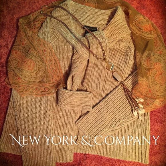 Sweater by New York & Company - Picture 1 of 4