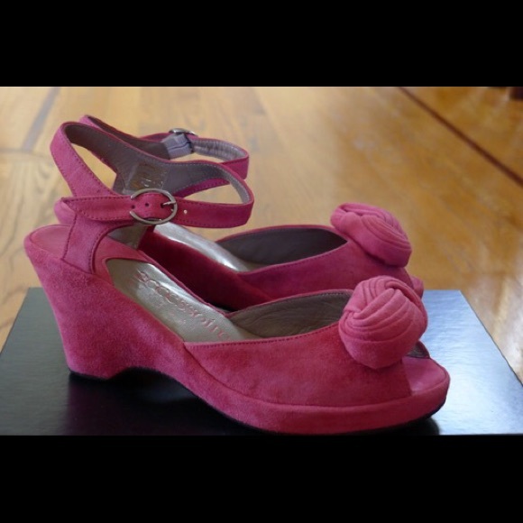 Accessoire Suede wedge sandal size 38