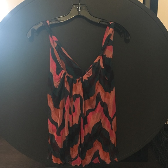 Diane Von Furstenberg Silk Geometric Top