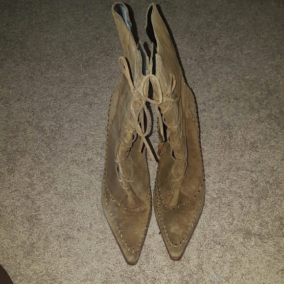 Nine West leather mid-calf boots