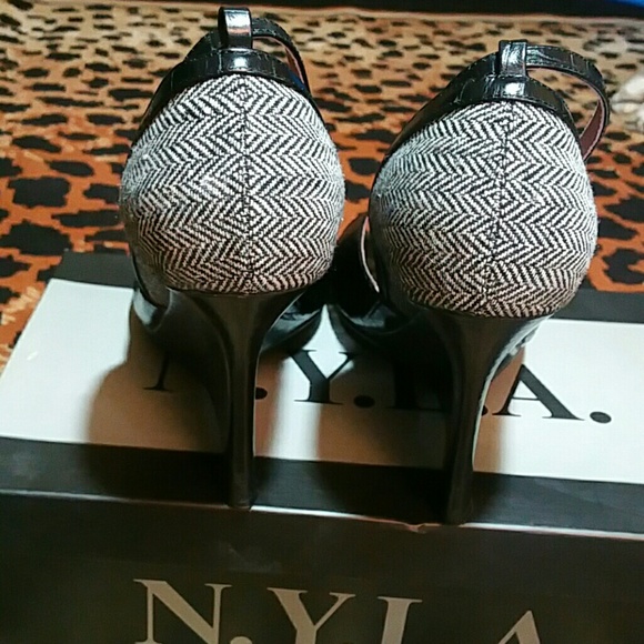 NYLA smart tweed wedge - Picture 2 of 4