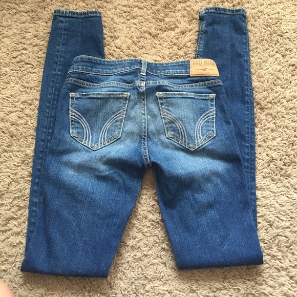 Final price drop🎉Hollister skinny jeans