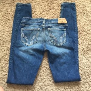 Final price drop🎉Hollister skinny jeans