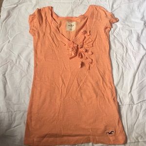 Hollister tee