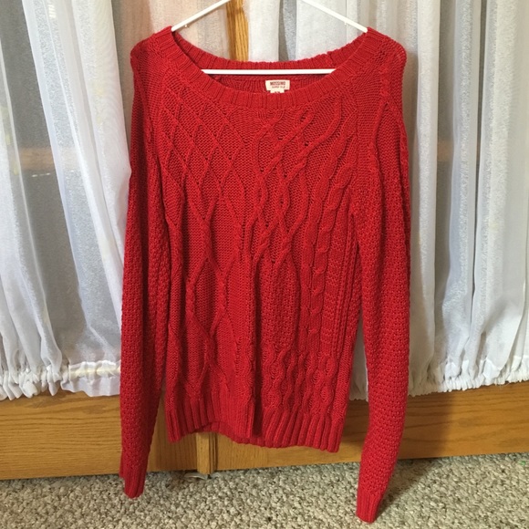 Red holiday sweater