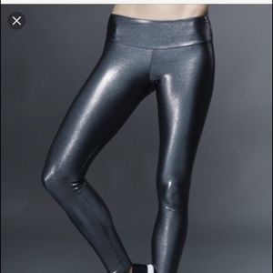 Sukishufu silver leggings