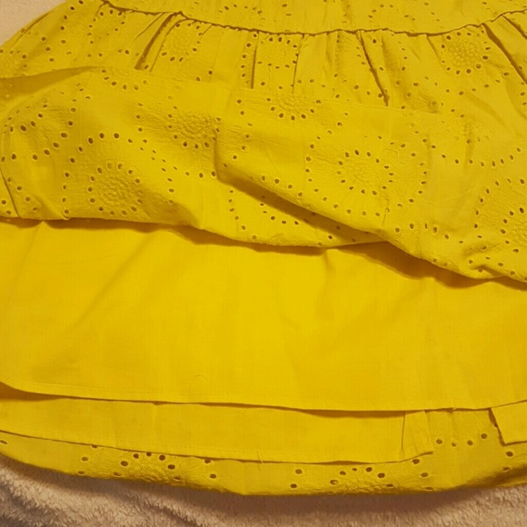 Old Navy Yellow Skirt - Picture 3 of 4