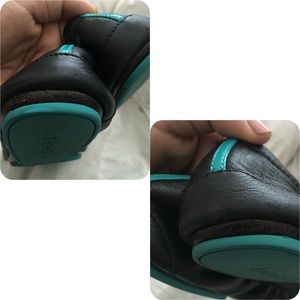 Black pre owned Tieks size 10