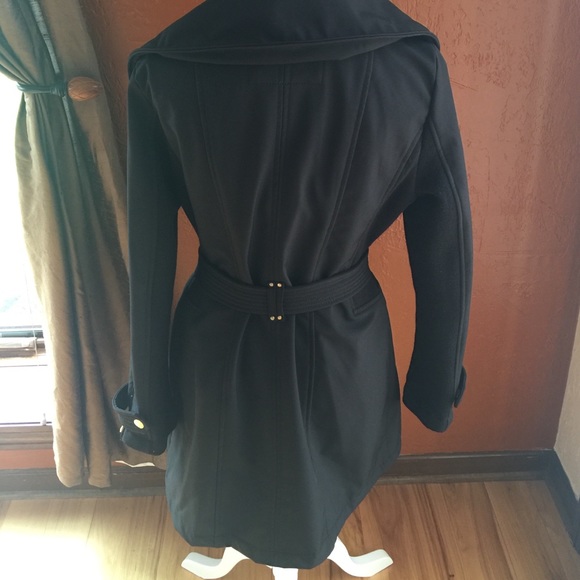 Michael Kors trench coat - Picture 2 of 4