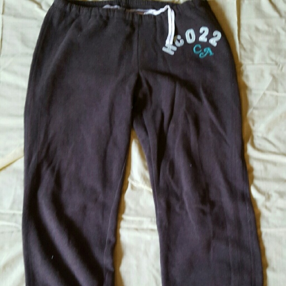 Hollister Capri warm ups