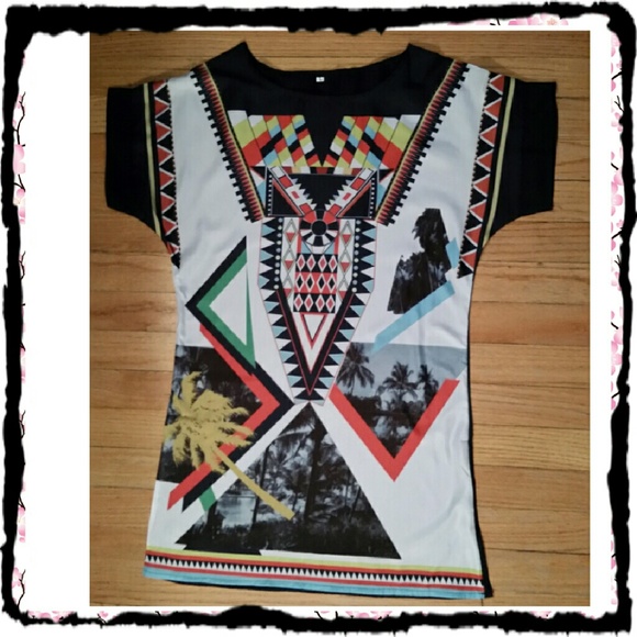 NEW- Girls printed top. Various sizes.