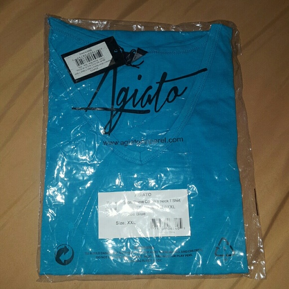 Shirts - Picture 3 of 3