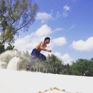 Meet your Posher, Xavier