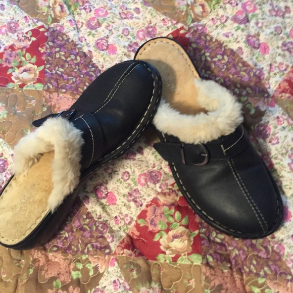 Leather easy spirit slip on shoes