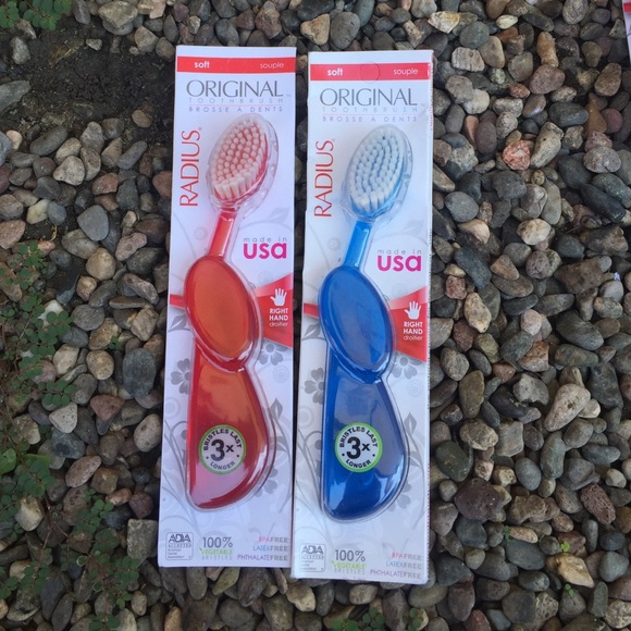 Radius Original Toothbrushes - Picture 2 of 4