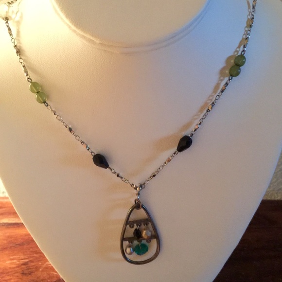 Necklace and earring set