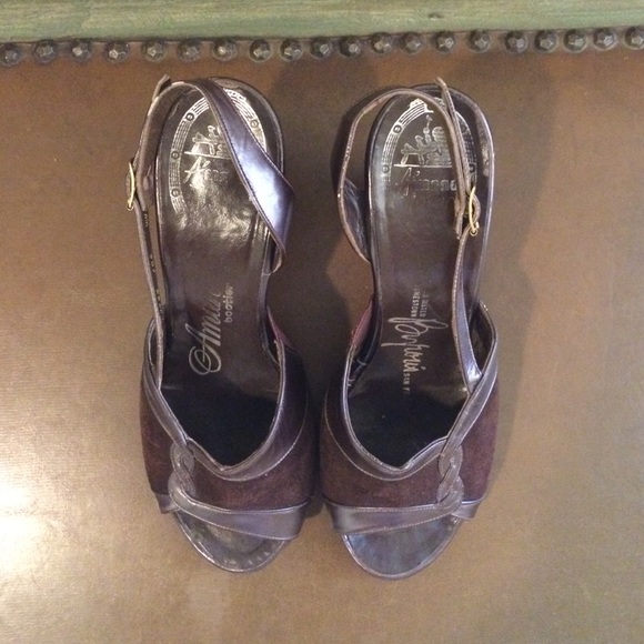 Adorable vintage sling back leather shoes size 5 - Picture 2 of 4