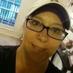 Meet your Posher, Denise