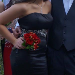 Black prom dress