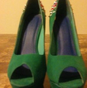 High heel shoes