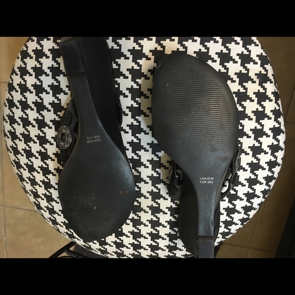 Cute shoes - Picture 4 of 4