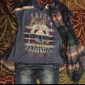 NWT girls leggings high/low short sleeve top.